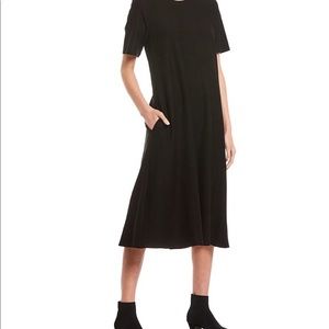 Short Sleeve Midi Dress